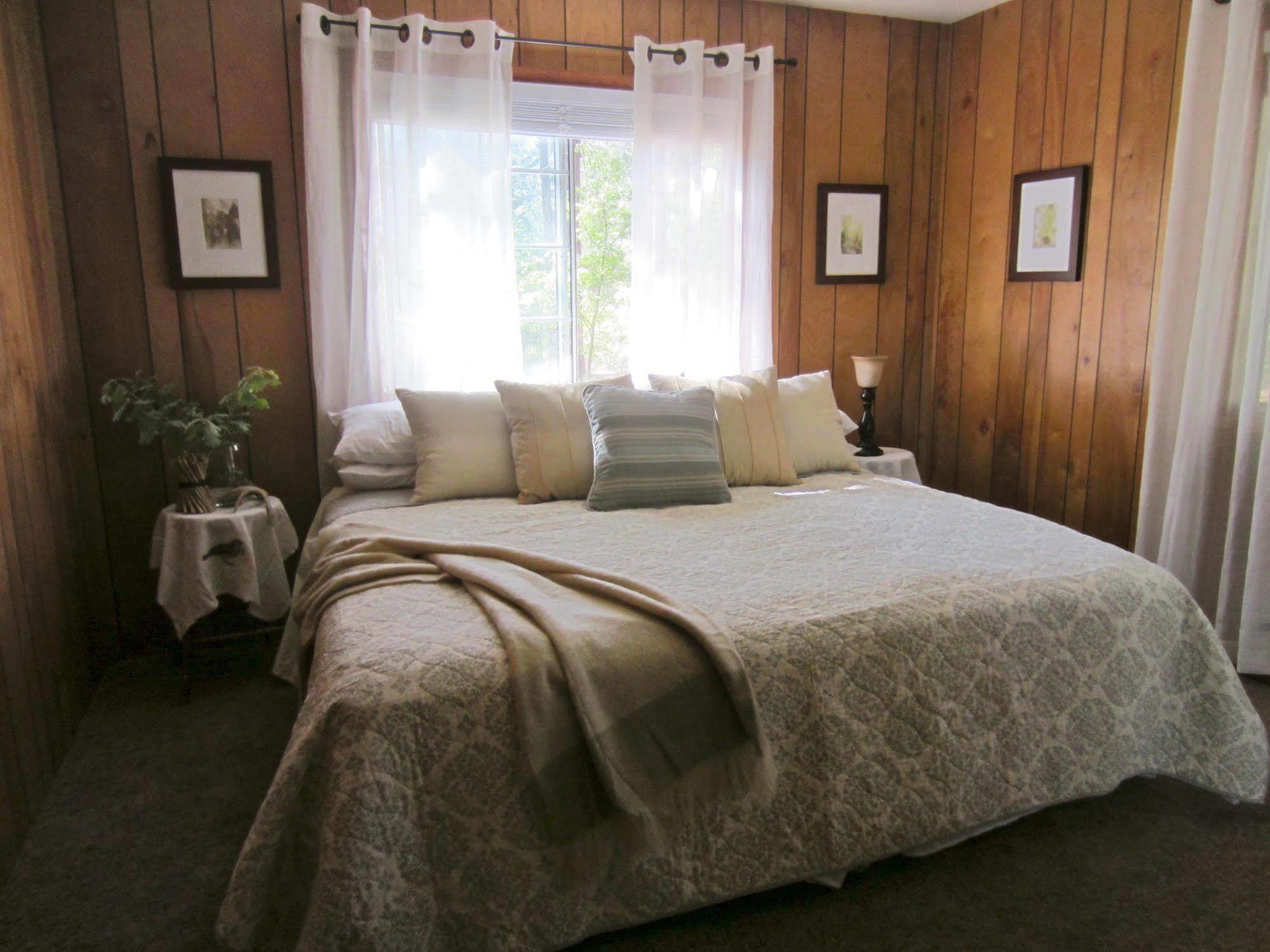 The Red Rooster Lodge Coulterville Bagian luar foto
